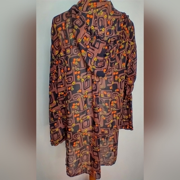 LIGHTWEIGHT HOODED COTTON COVER UP - Picture 4 of 6